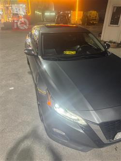 نيسان ألتيما